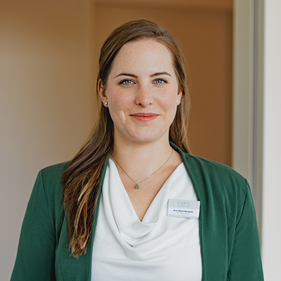 Portraitfoto von Eva-Maria Merboth, Leitende Psychotherapeutin in der calm Ambulanz Düsseldorf